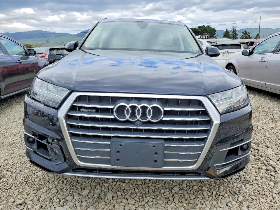 Aukcja sprzedaży 2017 Audi Q7, vin: WA1VAAF74HD053778, numer aukcji: 77101535