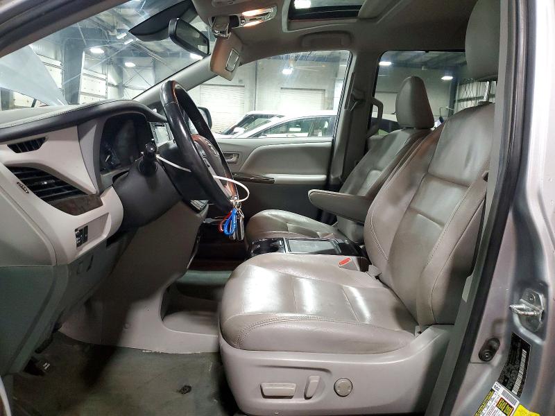Продаж на аукціоні авто 2018 Toyota Sienna, vin: 5TDDZ3DC0JS203837, номер лоту: 75191445