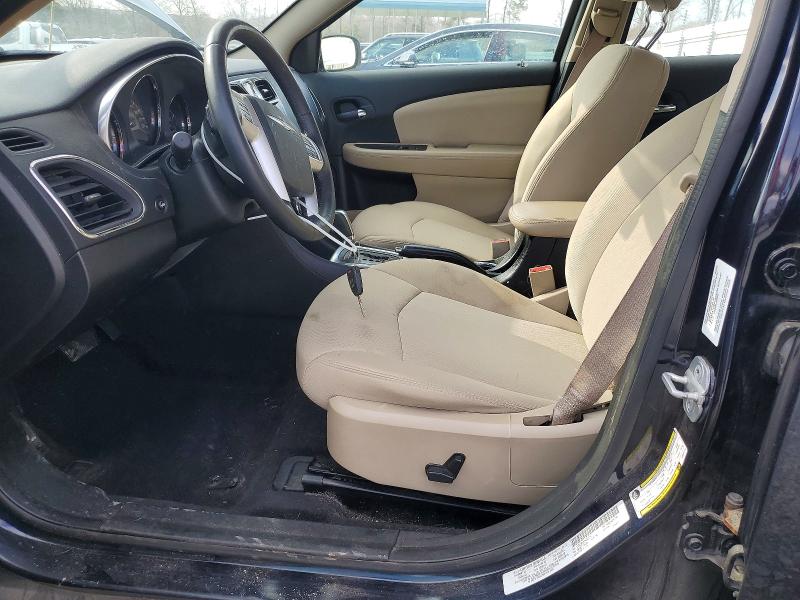 77929765 :رقم المزاد ، 1C3CCBBBXCN301174 vin ، 2012 Chrysler 200 مزاد بيع