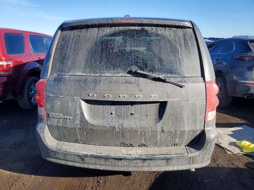 76402125 :رقم المزاد ، 2C4RDGBG7HR586549 vin ، 2017 Dodge Grand Caravan مزاد بيع