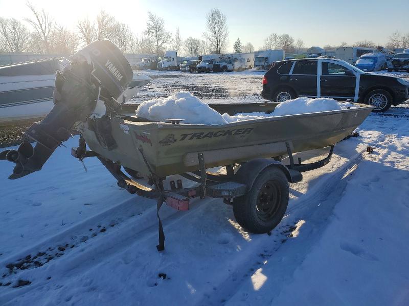 Продаж на аукціоні авто 2011 Tracker Boat, vin: BUJ05587H011, номер лоту: 77007015
