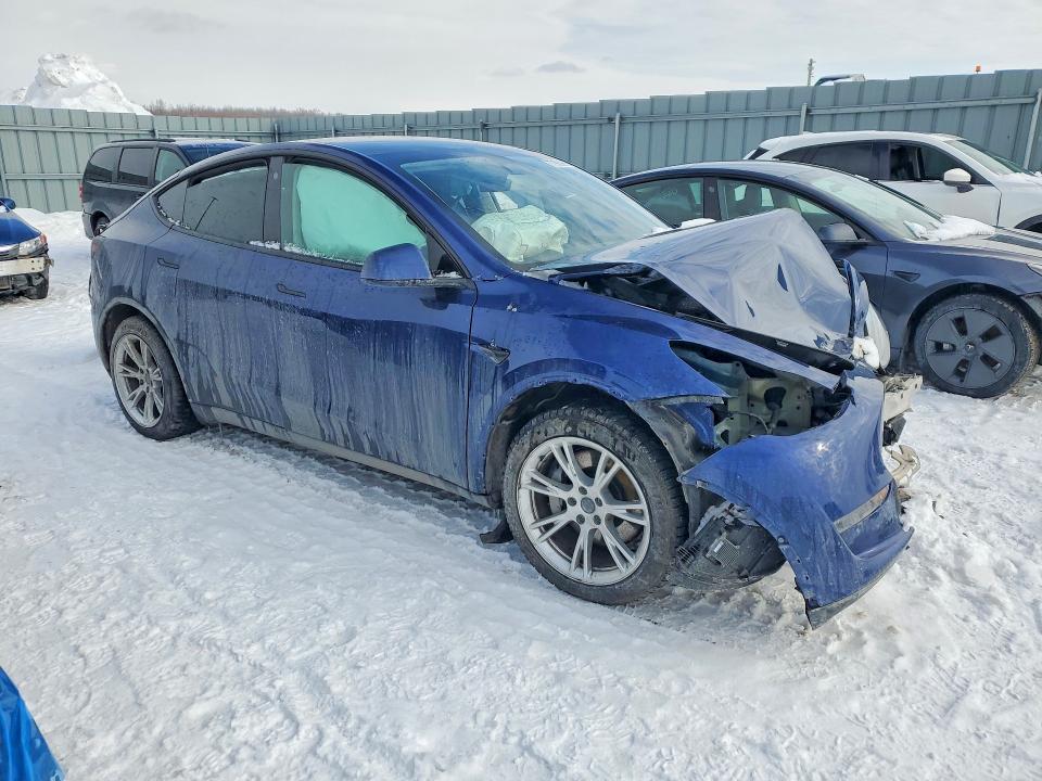 77908855 :رقم المزاد ، LRWYGDFD1PC227087 vin ، 2023 Tesla Model Y مزاد بيع