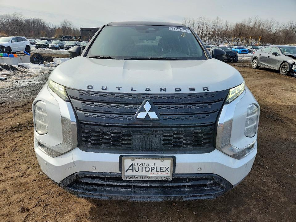 Продаж на аукціоні авто 2022 Mitsubishi Outlander, vin: JA4J3UA81NZ064925, номер лоту: 77162635