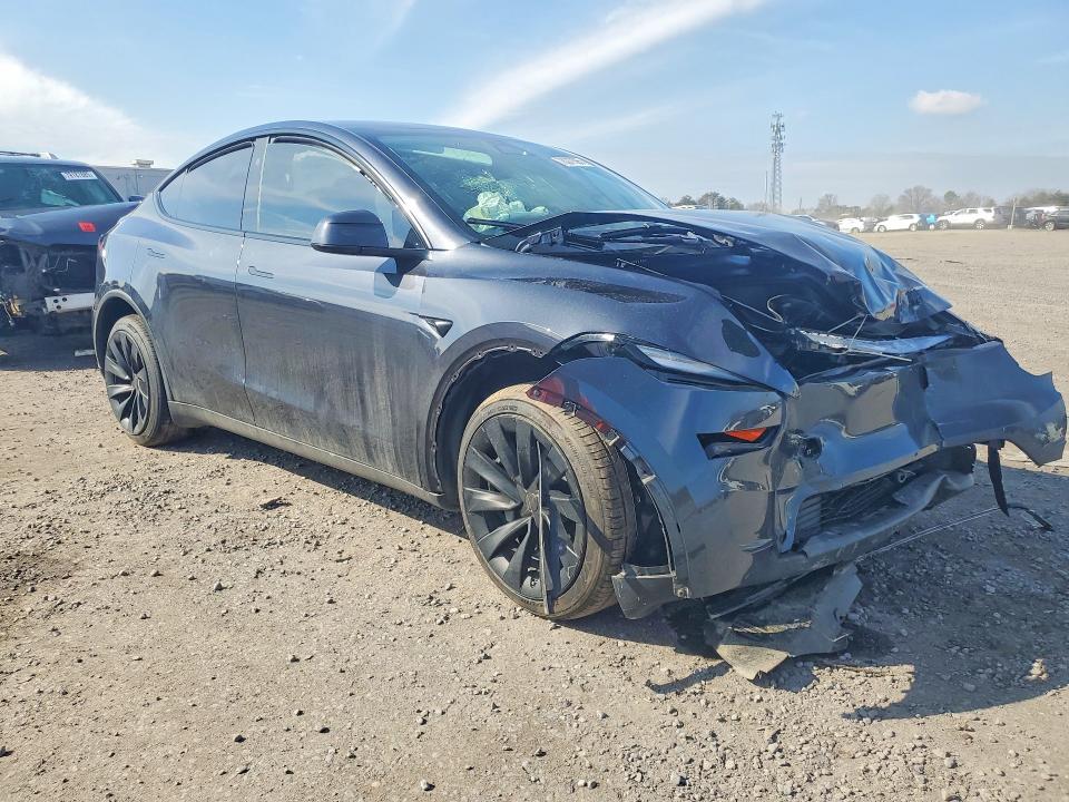 2026 Tesla Model Y მანქანა იყიდება აუქციონზე, vin: 7SAYGDED4TF551798, აუქციონის ნომერი: 78377595