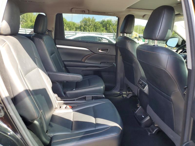 78790355 :رقم المزاد ، 5TDKZRFH1HS523942 vin ، 2017 Toyota Highlander مزاد بيع