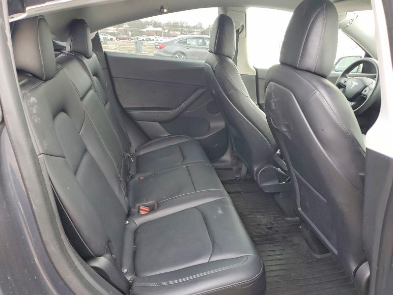 75805215 :رقم المزاد ، 7SAYGDEE8NF399469 vin ، 2022 Tesla Model Y مزاد بيع