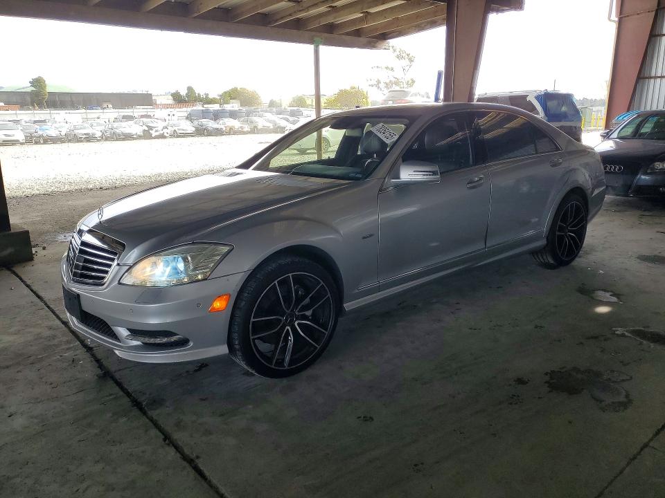 2012 Mercedes-benz S მანქანა იყიდება აუქციონზე, vin: WDDNG7DBXCA437174, აუქციონის ნომერი: 78354155