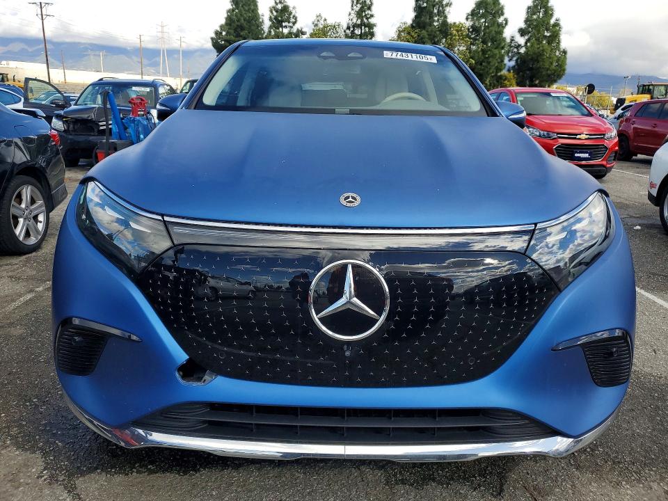 77431105 :رقم المزاد ، 4JGDM2EB2RA032446 vin ، 2024 Mercedes-benz Eqs Suv مزاد بيع