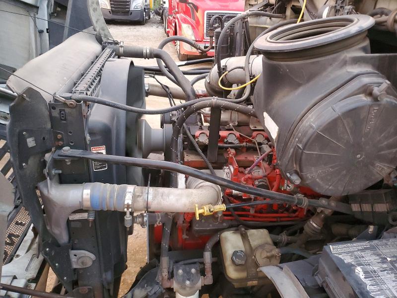 2009 Sterling Truck L მანქანა იყიდება აუქციონზე, vin: 2FWJAWDX89AAF5839, აუქციონის ნომერი: 74442195