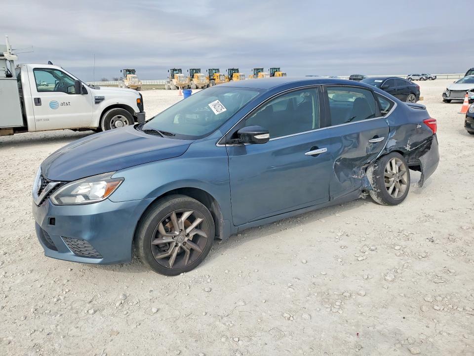 Продажа на аукционе авто 2016 Nissan Sentra, vin: 3N1AB7AP6GY234259, номер лота: 78425725