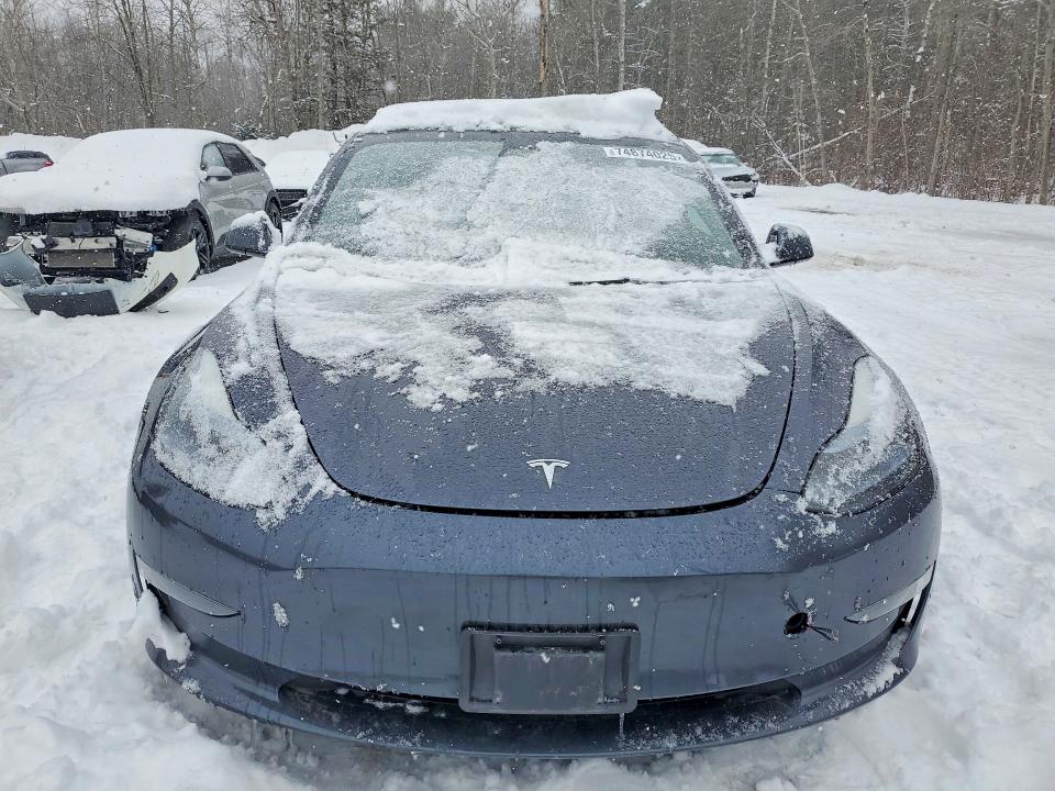 74874025 :رقم المزاد ، LRW3E1FA0PC933780 vin ، 2023 Tesla Model 3 مزاد بيع