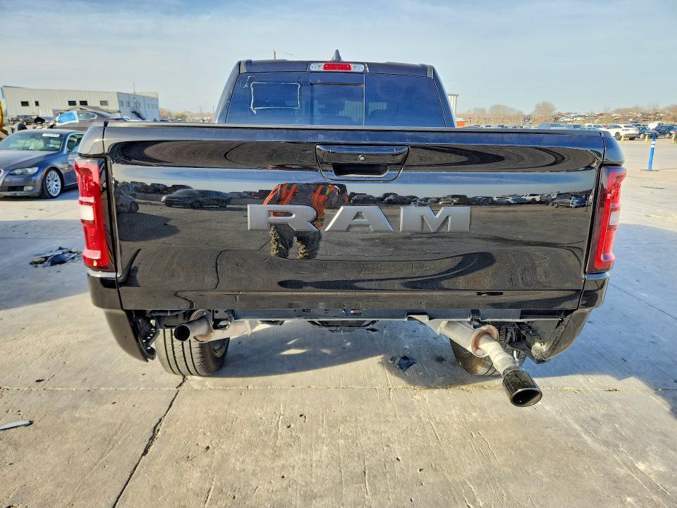 79167325 :رقم المزاد ، 3C6RREFP9S4500518 vin ، 2025 Ram 1500 مزاد بيع