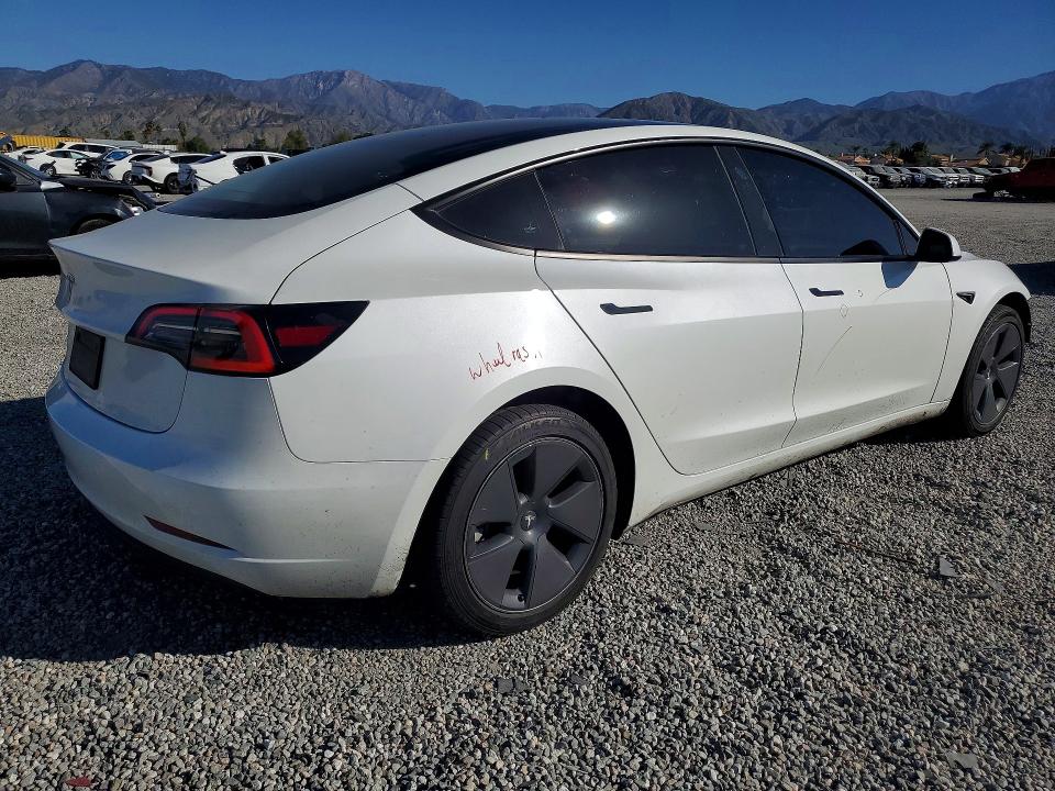 Продажа на аукционе авто 2023 Tesla Model 3, vin: 5YJ3E1EA0PF586149, номер лота: 75552585