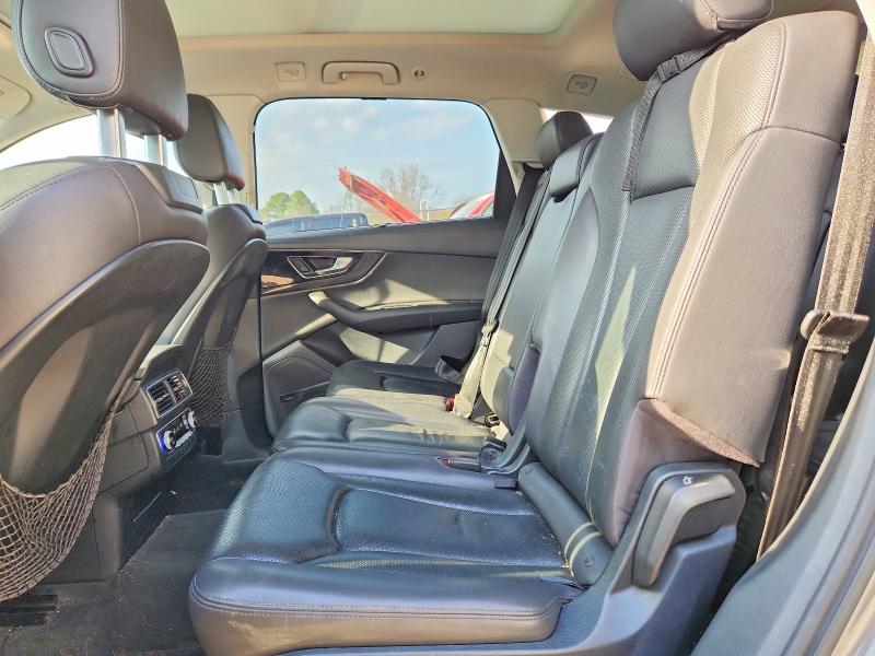 Продаж на аукціоні авто 2017 Audi Q7, vin: WA1VAAF74HD022529, номер лоту: 77462845