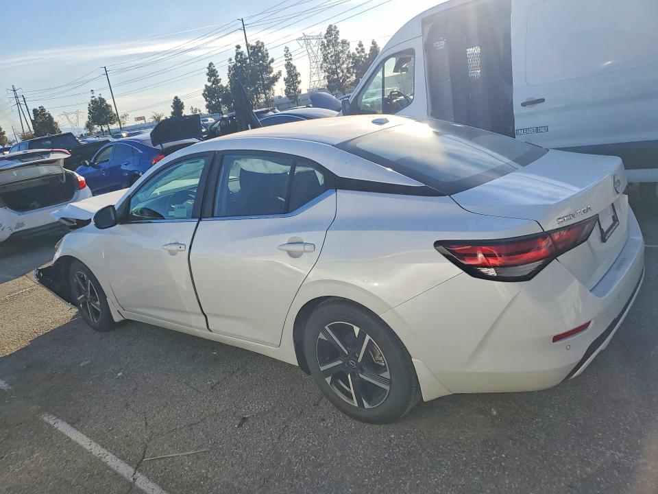 Продажа на аукционе авто 2024 Nissan Sentra, vin: 3N1AB8CVXRY312658, номер лота: 78700355