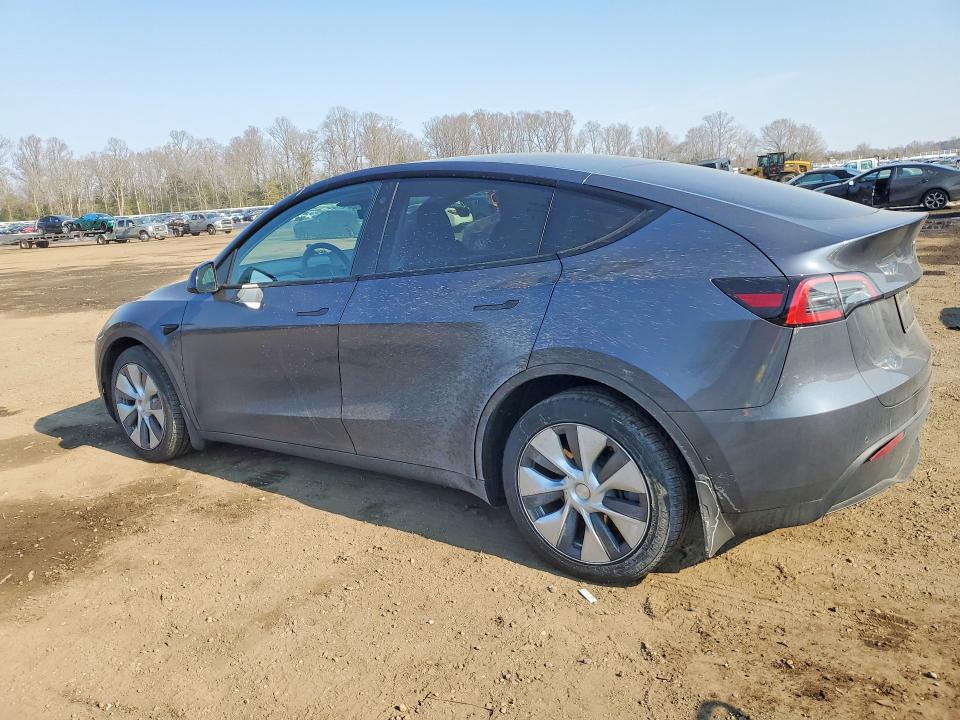 77182085 :رقم المزاد ، 7SAYGDEE3NA016681 vin ، 2022 Tesla Model Y مزاد بيع
