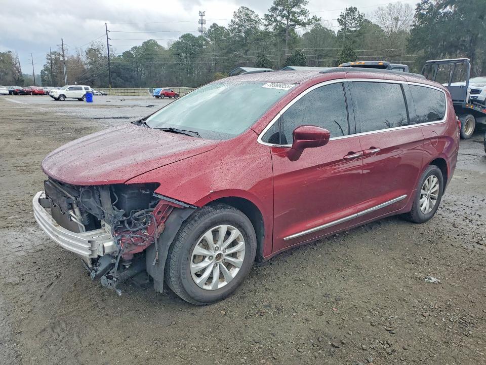 2017 Chrysler Pacifica მანქანა იყიდება აუქციონზე, vin: 2C4RC1BG8HR823727, აუქციონის ნომერი: 78998055