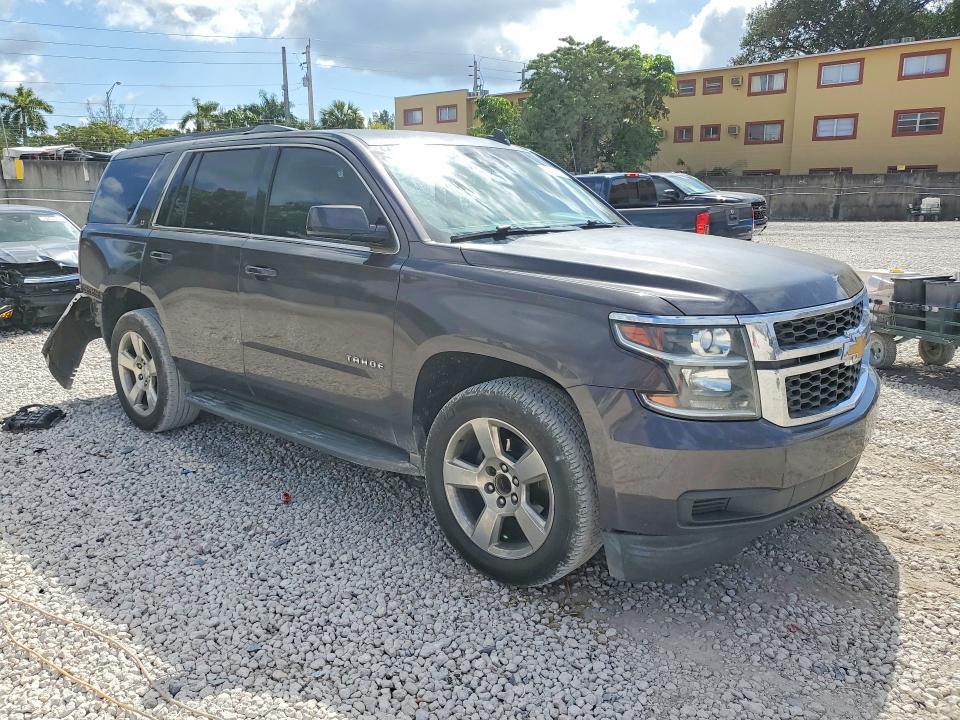 77929975 :رقم المزاد ، 1GNSCBKC3FR745212 vin ، 2015 Chevrolet Tahoe مزاد بيع