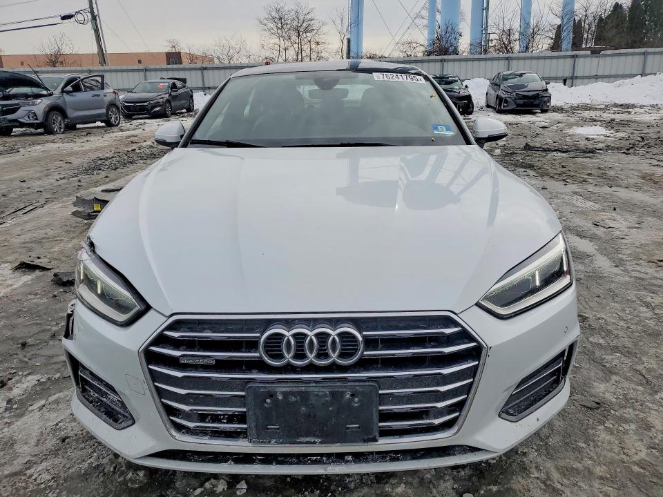 2019 Audi A5 მანქანა იყიდება აუქციონზე, vin: WAUBNCF57KA100055, აუქციონის ნომერი: 76241795
