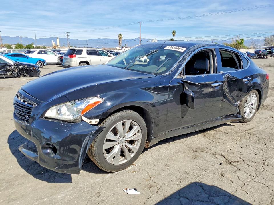 77628485 :رقم المزاد ، JN1AY1ARXBM570196 vin ، 2011 Infiniti M56 مزاد بيع