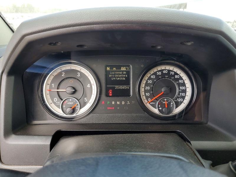 76974805 :رقم المزاد ، 3C63RRGL5JG238955 vin ، 2018 Ram 3500 مزاد بيع