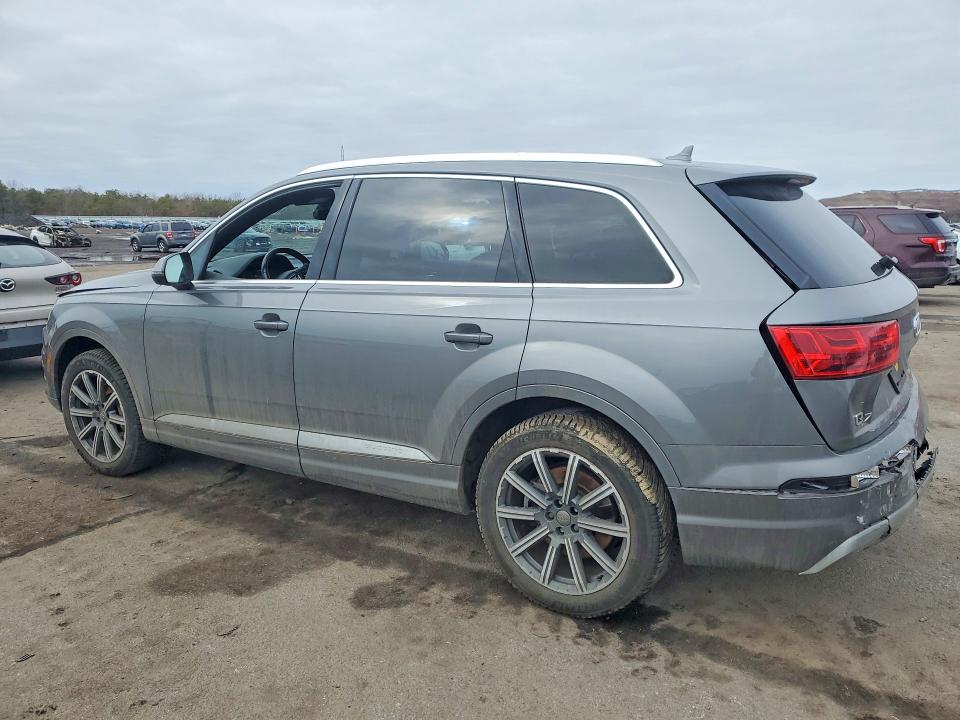77678505 :رقم المزاد ، WA1LHAF7XHD053450 vin ، 2017 Audi Q7 مزاد بيع