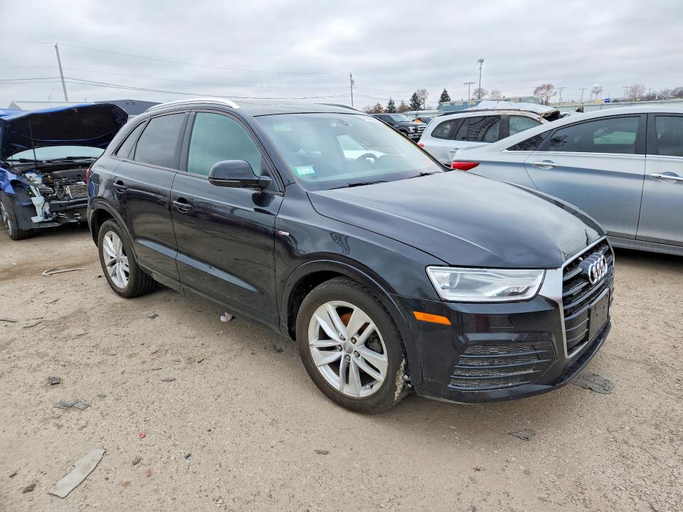 78356955 :رقم المزاد ، WA1ECCFS0JR011613 vin ، 2018 Audi Q3 مزاد بيع