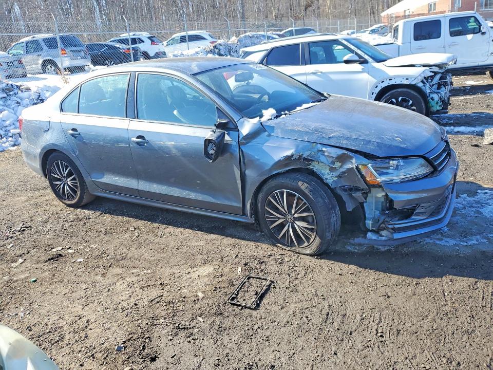 74900945 :رقم المزاد ، 3VWB67AJ9JM206873 vin ، 2018 Volkswagen Jetta مزاد بيع
