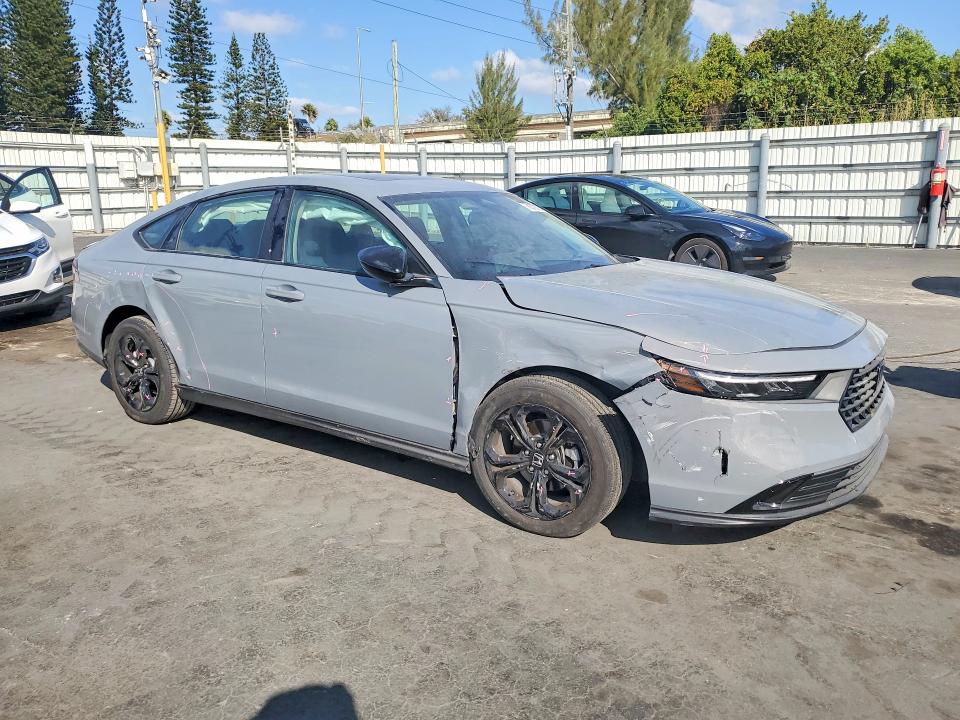 Продаж на аукціоні авто 2025 Honda Accord, vin: 1HGCY1F43SA072461, номер лоту: 78372135