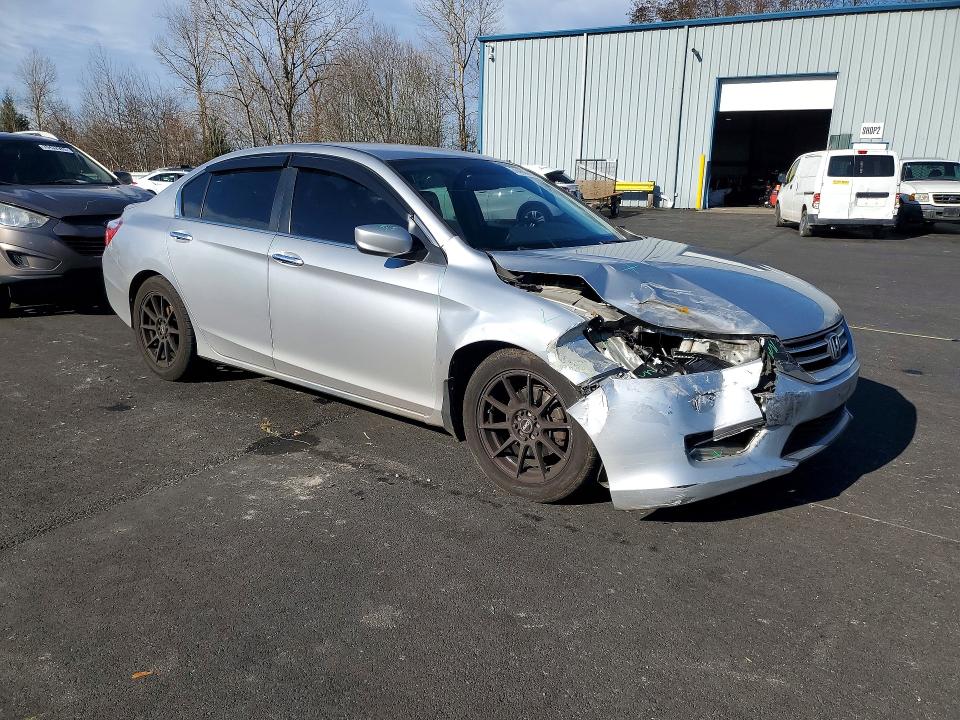 76460345 :رقم المزاد ، 1HGCR2F52DA172095 vin ، 2013 Honda Accord مزاد بيع
