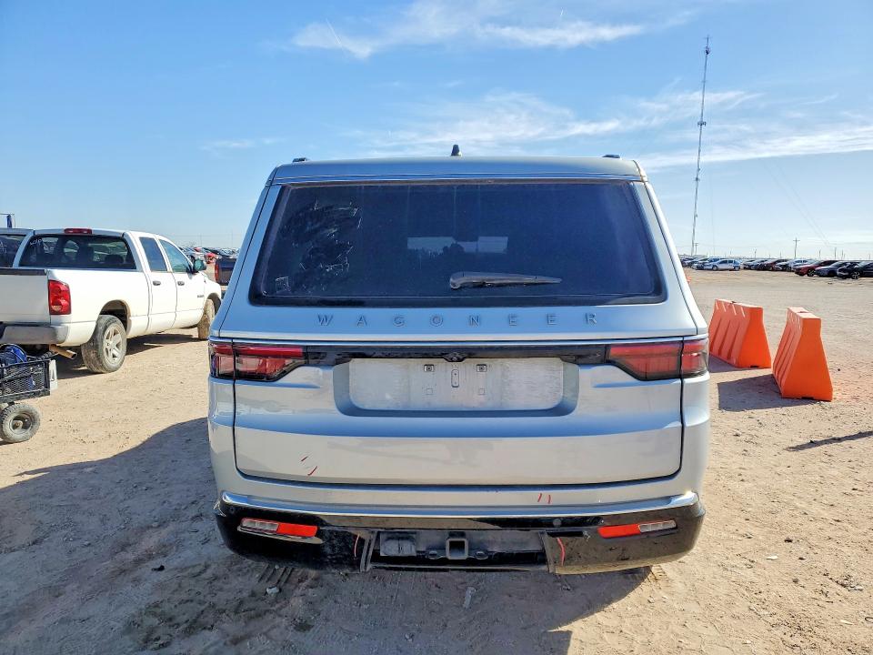Продажа на аукционе авто 2024 Jeep Wagoneer, vin: 1C4SJVAP3RS121329, номер лота: 77890625