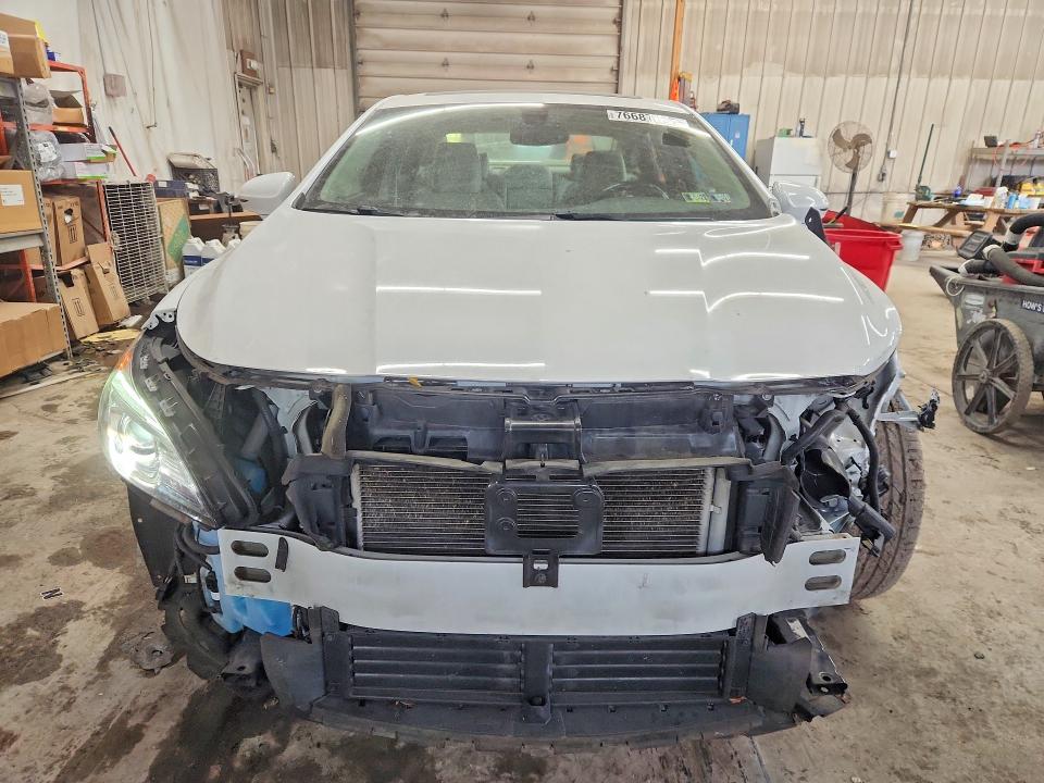 Продажа на аукционе авто 2018 Buick Lacrosse, vin: 1G4ZP5SS6JU148318, номер лота: 76687105