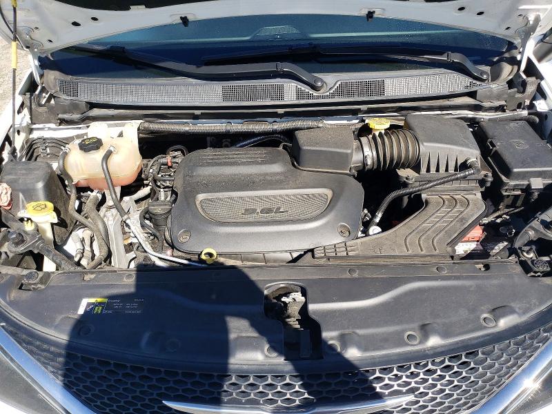 2020 Chrysler Voyager მანქანა იყიდება აუქციონზე, vin: 2C4RC1DG2LR255125, აუქციონის ნომერი: 78923175