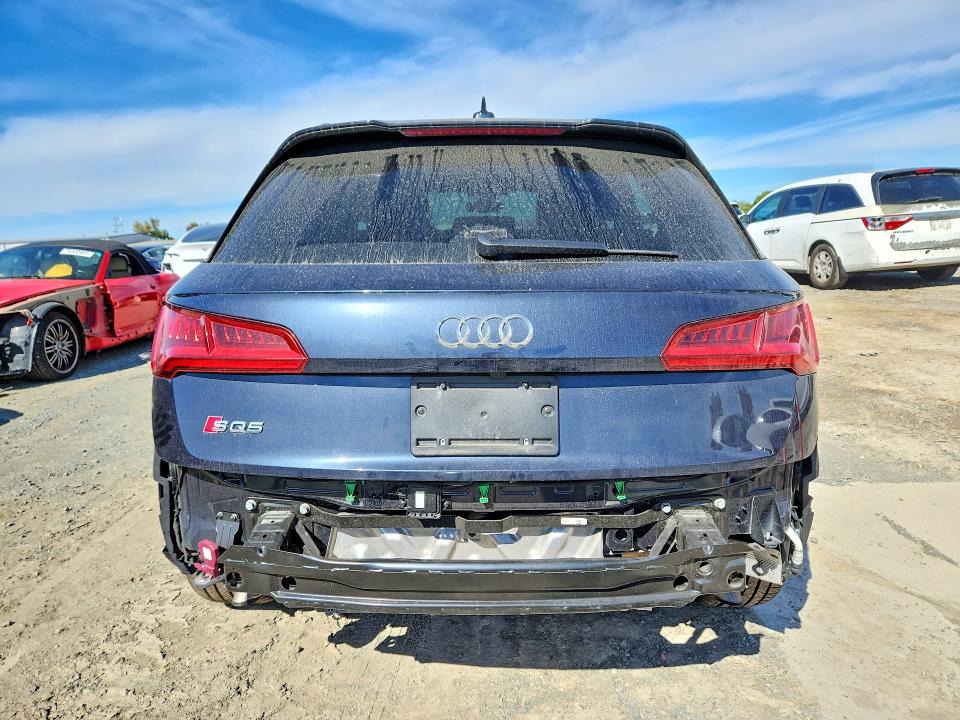 Продажа на аукционе авто 2018 Audi Sq5, vin: WA1A4AFY2J2142569, номер лота: 78062955