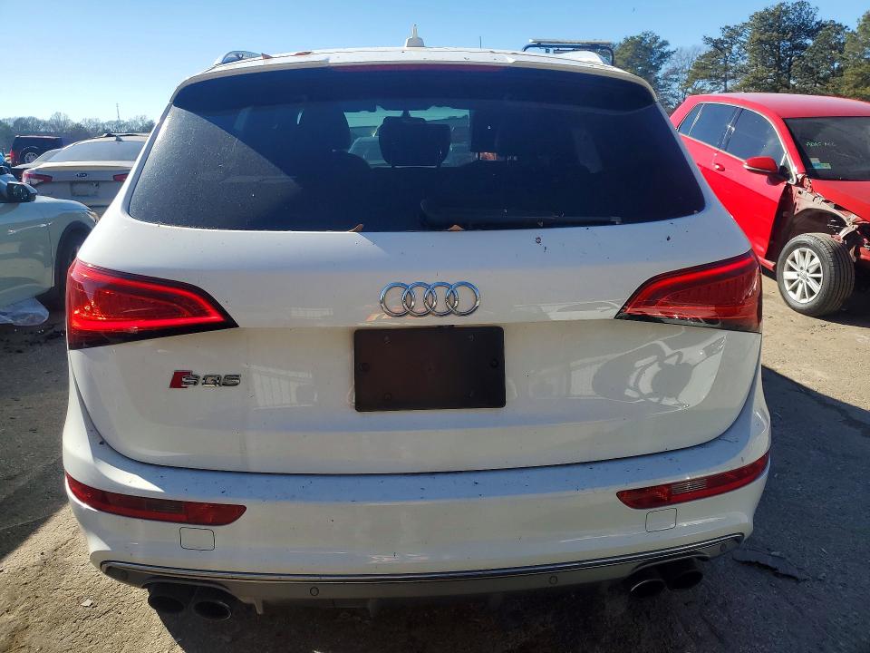 2014 Audi Sq5 მანქანა იყიდება აუქციონზე, vin: WA1CGAFP4EA030701, აუქციონის ნომერი: 76356215