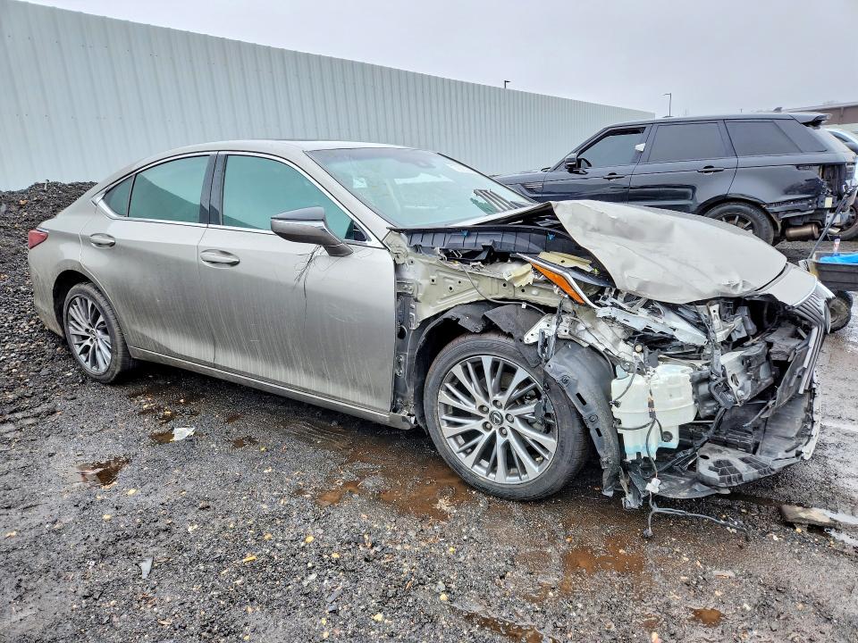 77583345 :رقم المزاد ، 58ABZ1B18KU046833 vin ، 2019 Lexus Es مزاد بيع