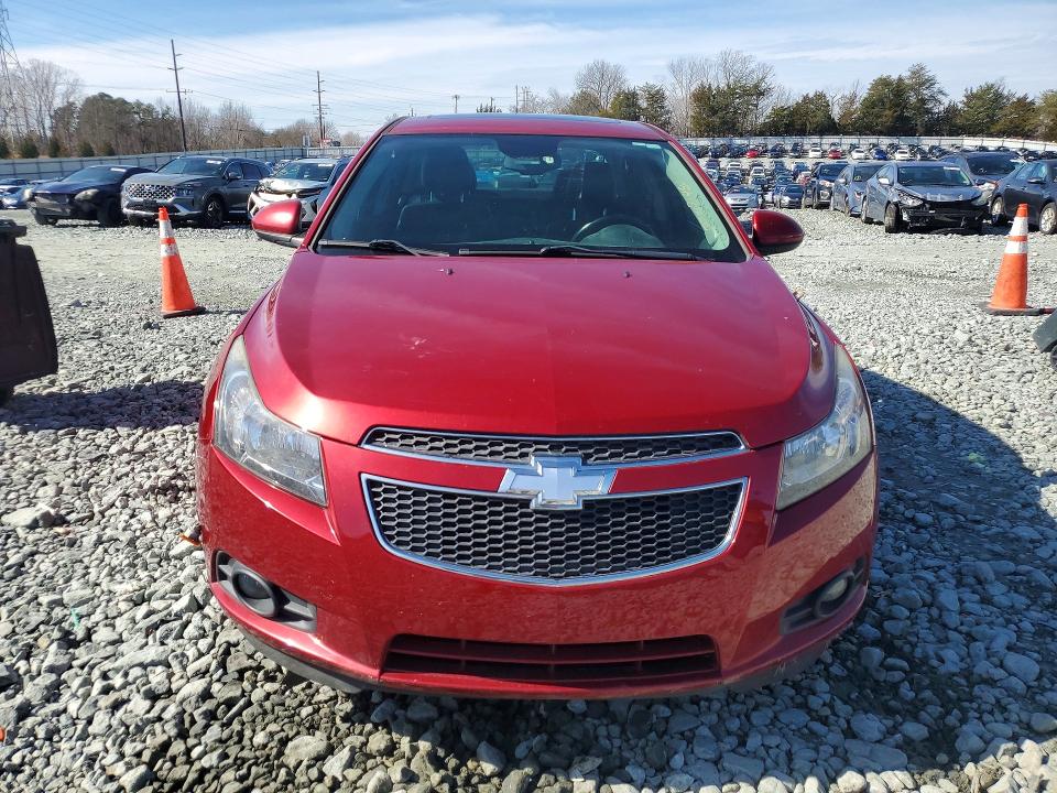 77917345 :رقم المزاد ، 1G1PG5SBXE7327860 vin ، 2014 Chevrolet Cruze مزاد بيع