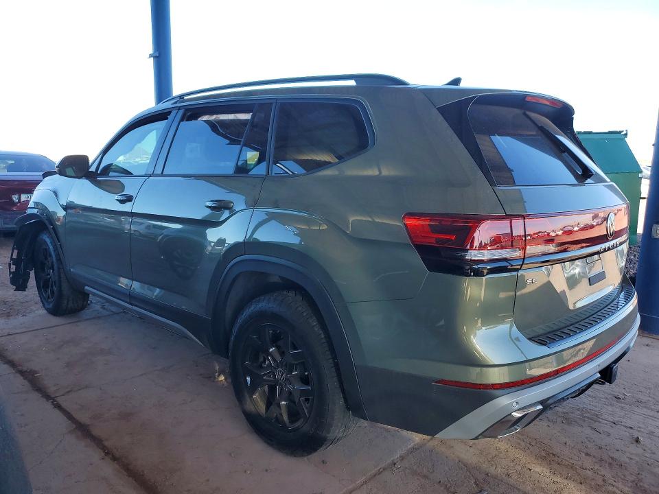77804385 :رقم المزاد ، 1V2CR2CAXSC572423 vin ، 2025 Volkswagen Atlas مزاد بيع