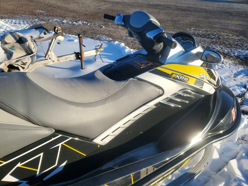 74641545 :رقم المزاد ، YDV59011D808 vin ، 2008 Sea Doo Rxt مزاد بيع
