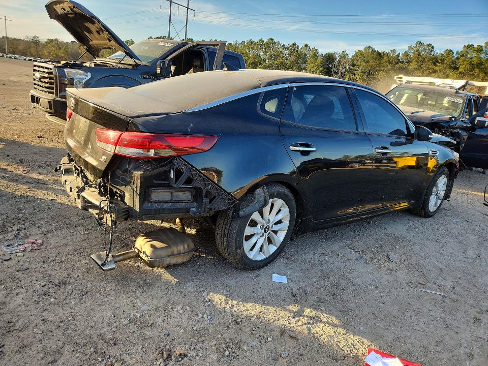 75194115 :رقم المزاد ، 5XXGT4L36JG236624 vin ، 2018 Kia Optima مزاد بيع
