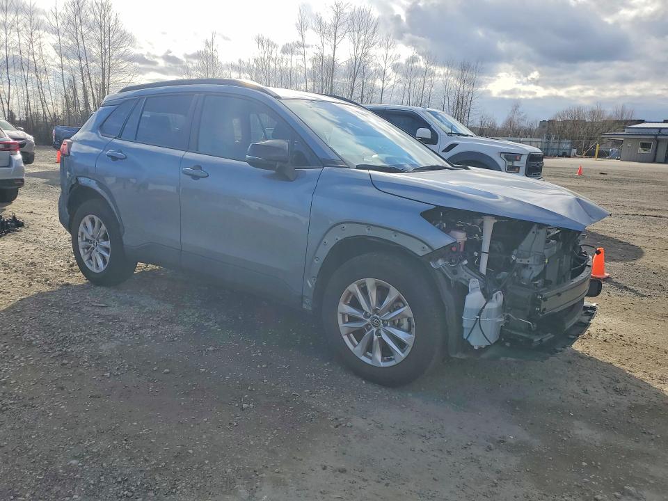 Продажа на аукционе авто 2025 Toyota Corolla Cross, vin: 7MUBAABG3SV123240, номер лота: 79223655