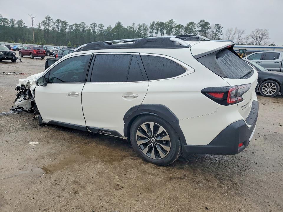 76167695 :رقم المزاد ، 4S4BTGPD9P3223109 vin ، 2023 Subaru Outback مزاد بيع