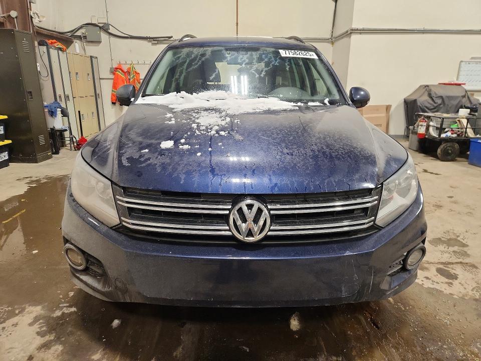 Продажа на аукционе авто 2017 Volkswagen Tiguan, vin: WVGNV7AX8HW505932, номер лота: 77582625