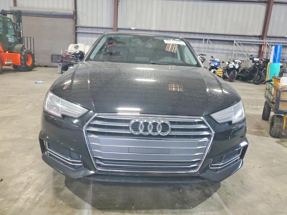Продажа на аукционе авто 2018 Audi A4, vin: WAUKMAF45JA122553, номер лота: 79115755