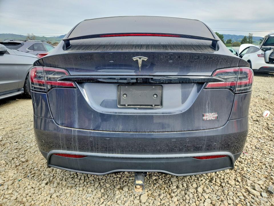 2022 Tesla Model X მანქანა იყიდება აუქციონზე, vin: 7SAXCBE60NF362243, აუქციონის ნომერი: 76134365