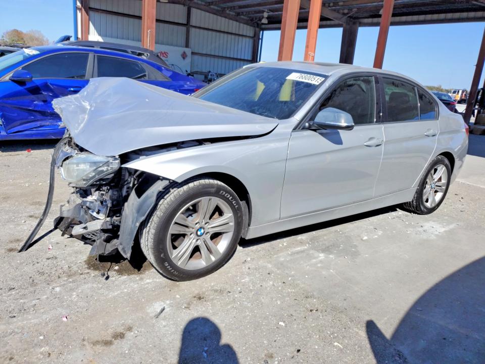 2016 Bmw 328 მანქანა იყიდება აუქციონზე, vin: WBA8E9G57GNT82063, აუქციონის ნომერი: 76800515