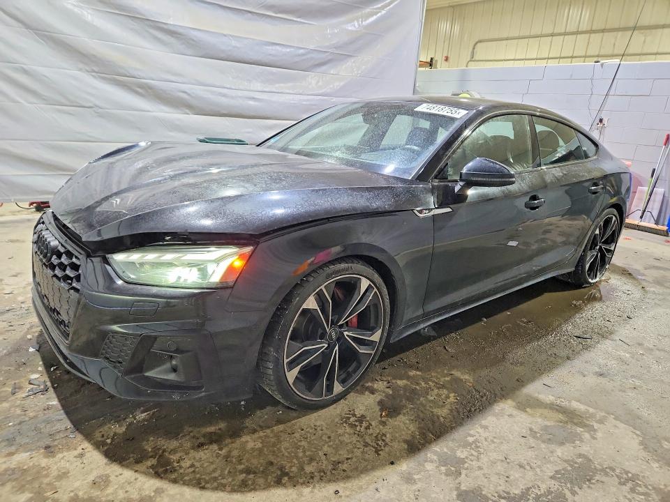 74818755 :رقم المزاد ، WAUB4CF50MA004418 vin ، 2021 Audi S5 مزاد بيع