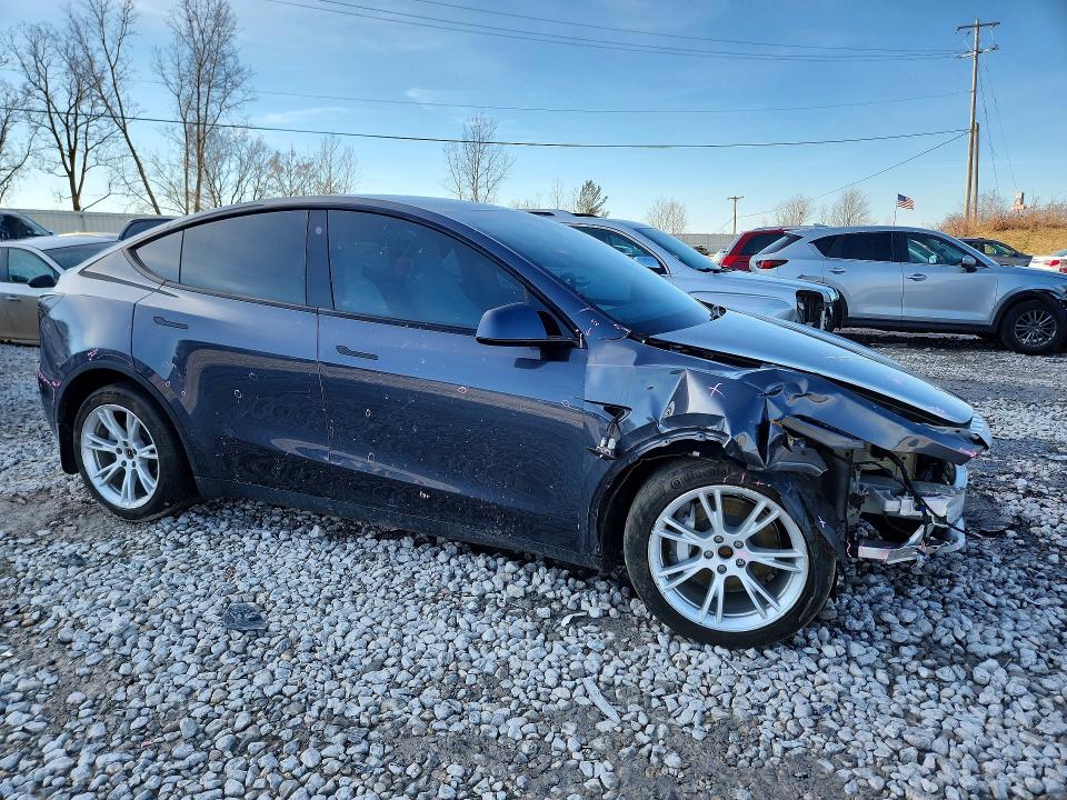 Продажа на аукционе авто 2022 Tesla Model Y, vin: 7SAYGDEE5NF563843, номер лота: 78212005