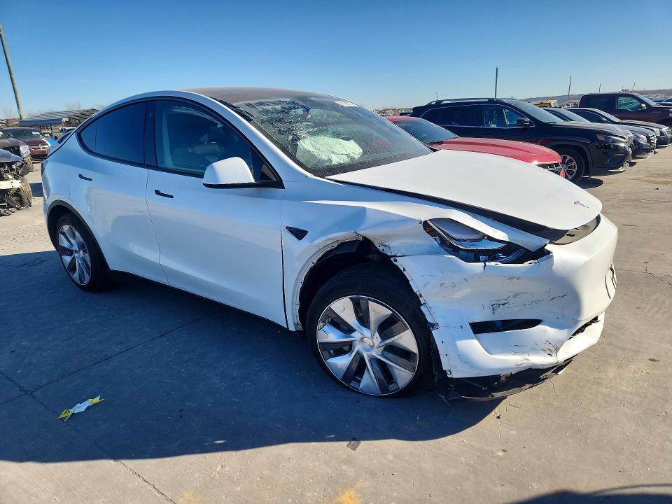 Продажа на аукционе авто 2023 Tesla Model Y, vin: 7SAYGDEE0PA042142, номер лота: 76156775
