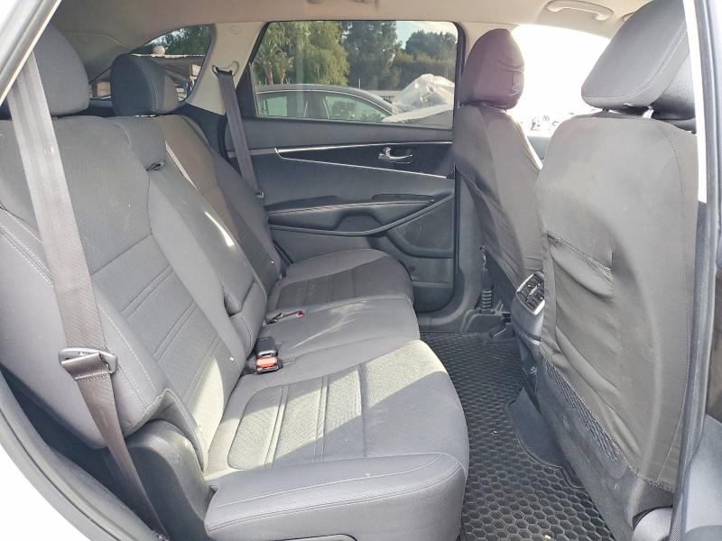 Продажа на аукционе авто 2016 Kia Sorento, vin: 5XYPG4A35GG048883, номер лота: 77343655